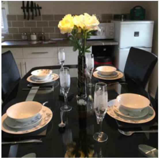 Peregrine Lodge - Idillic Cornwall Retreat リスカード エクステリア 写真